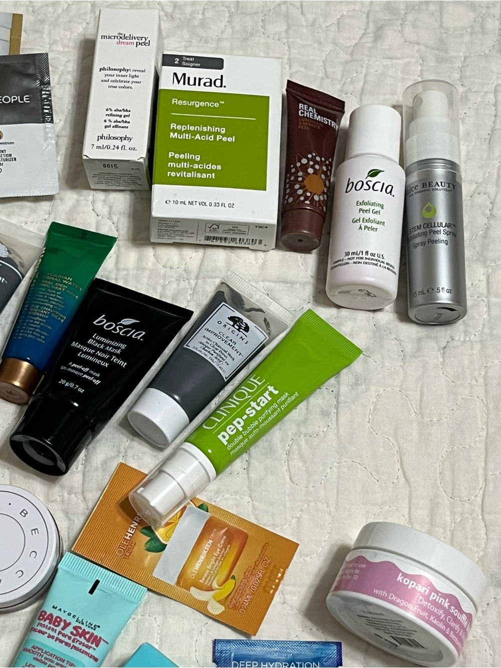 Assorted Skincare & Beauty 42 Piece Sample Lot - New. - Picture 4 of 6